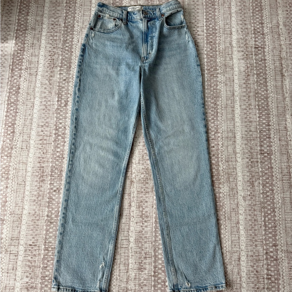Abercrombie & Fitch Curve Love High Rise 90s Straight Jean